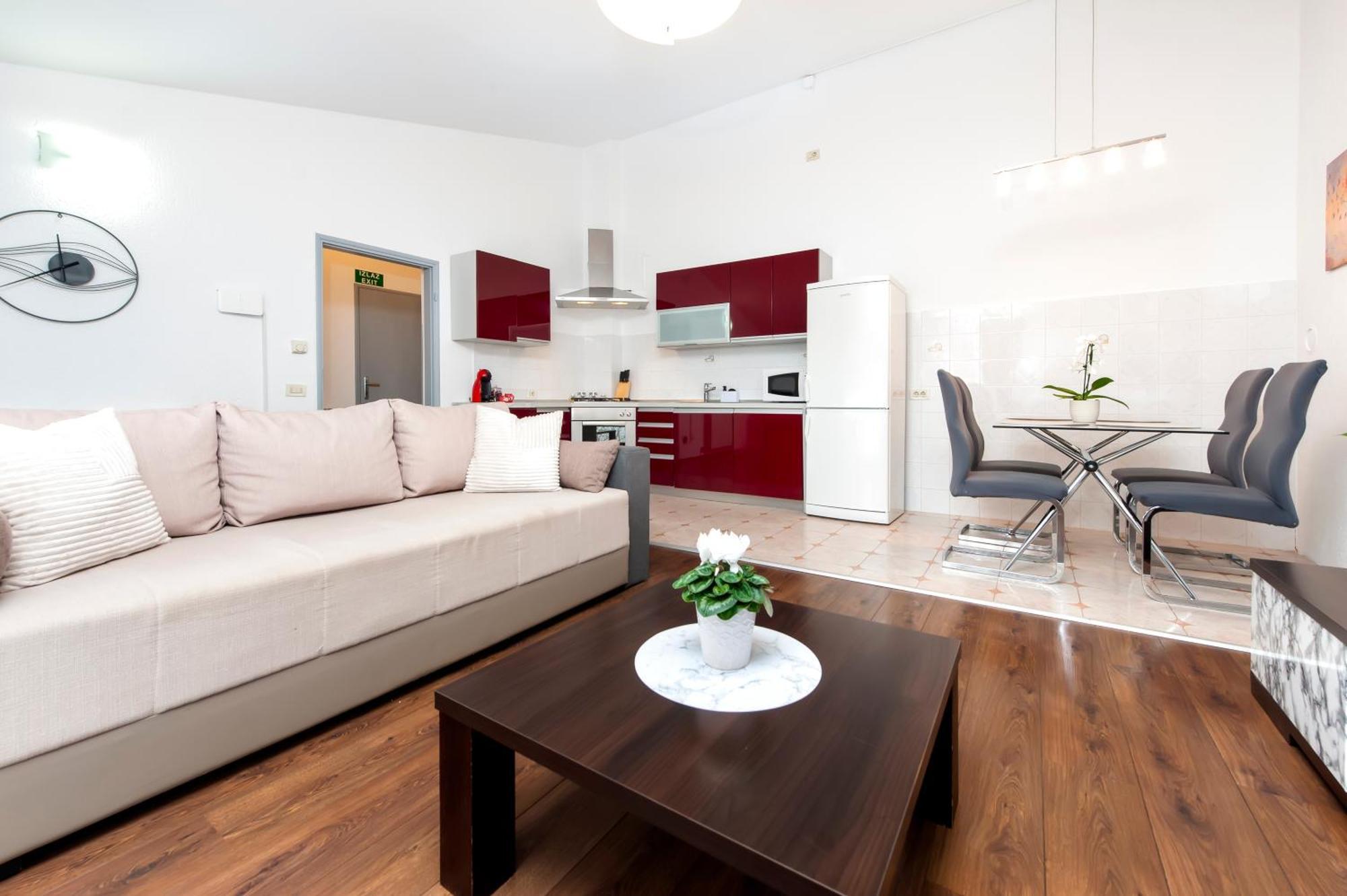 Mate & Mira Apartment Rovinj Bagian luar foto